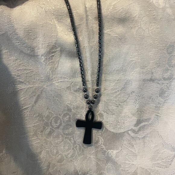 Black Ankh cross necklace with hematite beads.  40g 18" without pendant - Picture 7 of 7